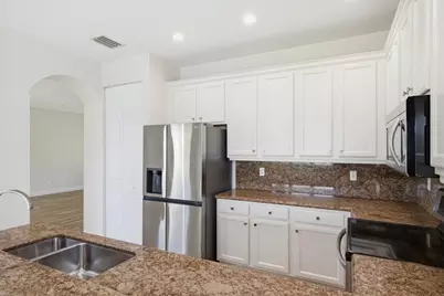 8895 Chestnut Ridge Way, Boynton Beach, FL 33473 - Photo 13