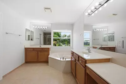 8895 Chestnut Ridge Way, Boynton Beach, FL 33473 - Photo 21