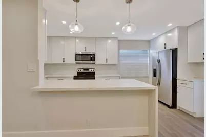 802 Burgundy Q, Delray Beach, FL 33484 - Photo 9