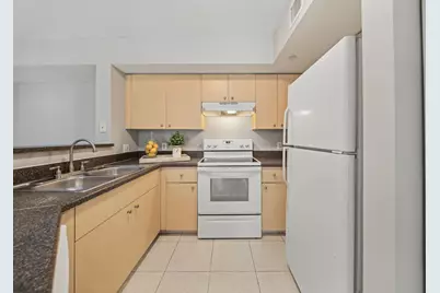 4151 San Marino Boulevard #203, West Palm Beach, FL 33409 - Photo 5