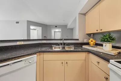 4151 San Marino Boulevard #203, West Palm Beach, FL 33409 - Photo 7