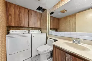 2423 24th Ln, Greenacres, FL 33463 - Photo 9