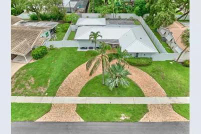 683 SW 2nd Street, Boca Raton, FL 33486 - Photo 1