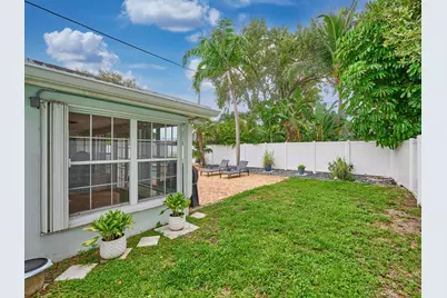 683 SW 2nd Street, Boca Raton, FL 33486 - Photo 11