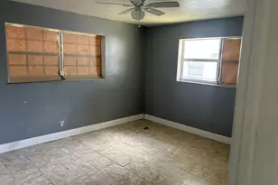 773 W Dayton Cir, Fort Lauderdale, FL 33312 - Photo 5