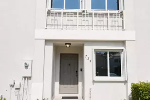 754 NW 208th Dr, Pembroke Pines, FL 33029 - Photo 1