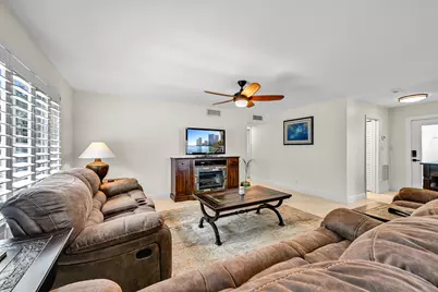 2860 NE 14th St Causeway #201D, Pompano Beach, FL 33062 - Photo 3
