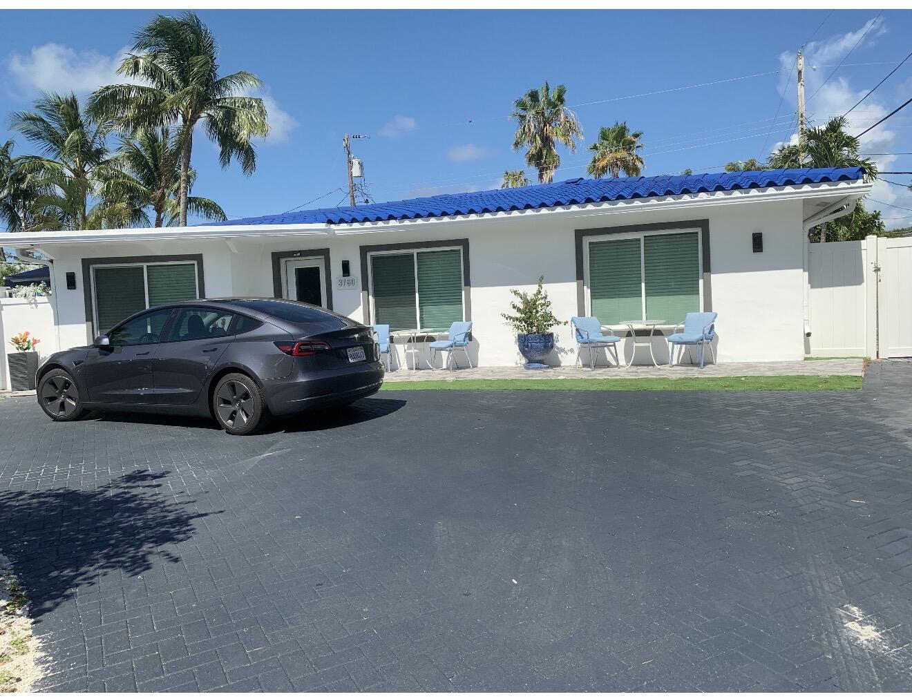 3760 NE 16th Ave - 3760 NE 16th Ave, Oakland Park, FL 33334 Luxury Property | Jose Angel Pina