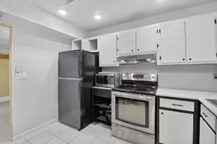 872 NW 29th Ave, Delray Beach, FL 33445 - Photo 11