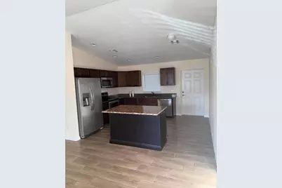 5008 S Obispo Circle, Labelle, FL 33935 - Photo 3