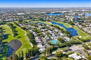 1391 E Golfview Dr, Pembroke Pines, FL 33026 - Photo 1