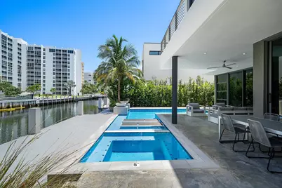 1650 E Terra Mar Drive, Lauderdale by the Sea, FL 33062 - Photo 23