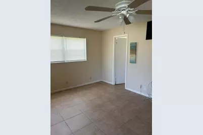 145 Dorchester G, West Palm Beach, FL 33417 - Photo 11