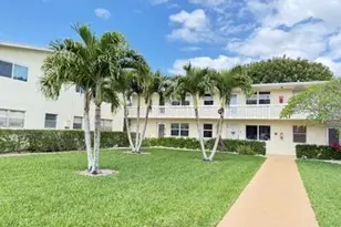 145 Dorchester G, West Palm Beach, FL 33417 - Photo 1
