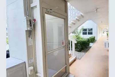 145 Dorchester G, West Palm Beach, FL 33417 - Photo 3
