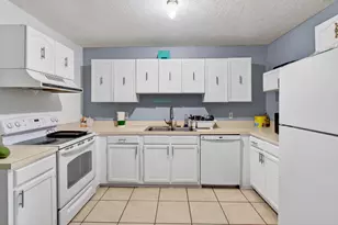 3088 Prince Dr, Lake Worth, FL 33461 - Photo 3