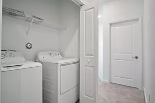 381 SE Crossoak Ln, Port Saint Lucie, FL 34984 - Photo 21