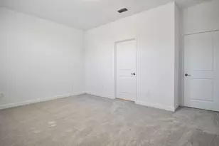 381 SE Crossoak Ln, Port Saint Lucie, FL 34984 - Photo 27