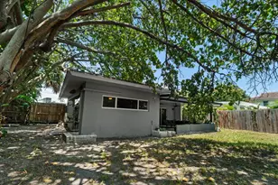 1560 NE 32nd St, Oakland Park, FL 33334 - Photo 27