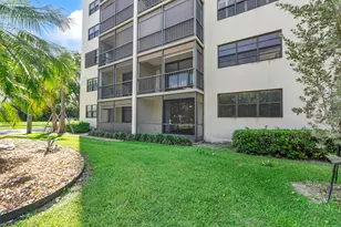 2400 Deer Creek Country Club Blvd, Deerfield Beach, FL 33442 - Photo 29