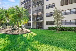 2400 Deer Creek Country Club Blvd, Deerfield Beach, FL 33442 - Photo 31