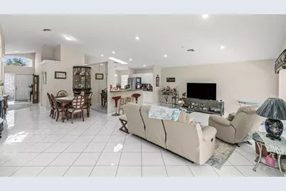 12185 Castle Pines Road, Boynton Beach, FL 33437 - Photo 5
