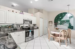 12185 Castle Pines Rd, Boynton Beach, FL 33437 - Photo 9