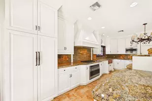 107 Flagler Promenade S, West Palm Beach, FL 33405 - Photo 5