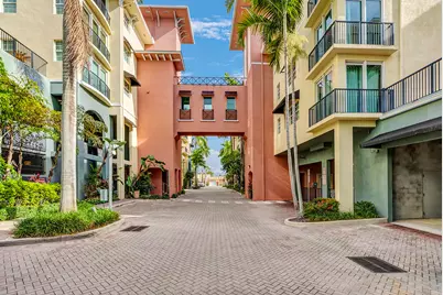 235 NE 1st Street #404, Delray Beach, FL 33444 - Photo 13