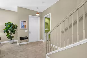 2601 NE 14th Ave, Wilton Manors, FL 33334 - Photo 23
