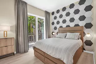 2601 NE 14th Ave, Wilton Manors, FL 33334 - Photo 33