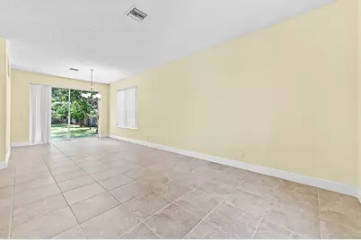 7570 Prescott Lane, Lake Worth, FL 33467 - Photo 5