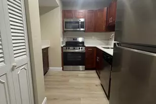 5861 NW 16th Pl, Sunrise, FL 33313 - Photo 5