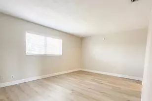 5861 NW 16th Pl, Sunrise, FL 33313 - Photo 11