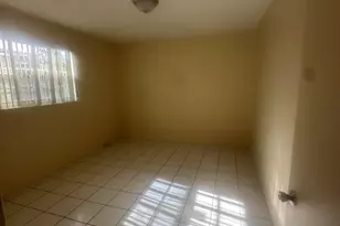 5725 NW 14th St, Lauderhill, FL 33313 - Photo 7
