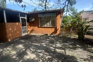 5725 NW 14th St, Lauderhill, FL 33313 - Photo 11