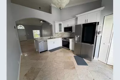 7657 Sanctuary Drive, Coral Springs, FL 33065 - Photo 15