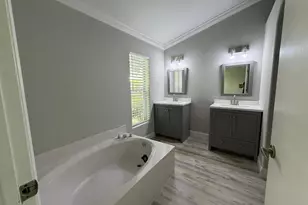 7657 Sanctuary Dr, Coral Springs, FL 33065 - Photo 7