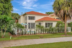 1 Via Verona, Palm Beach Gardens, FL 33418 - Photo 5