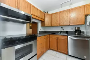 166 Lake Carol Dr, West Palm Beach, FL 33411 - Photo 5