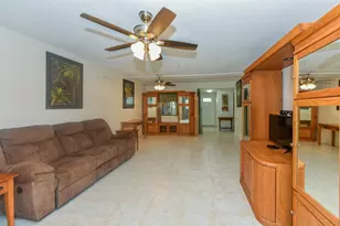 166 Lake Carol Dr, West Palm Beach, FL 33411 - Photo 7
