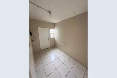 633 NW 15th Terrace, Fort Lauderdale, FL 33311 - Photo 5