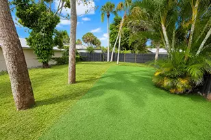 2132 NE Pelican Terrace, Jensen Beach, FL 34957 - Photo 13