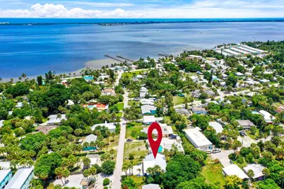 2132 NE Pelican Terrace, Jensen Beach, FL 34957 - Photo 15