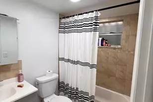 1421 NW 45th St, Deerfield Beach, FL 33064 - Photo 13