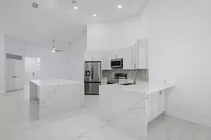 4521 Carlton Golf Dr, Lake Worth, FL 33449 - Photo 5