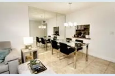 8401 Lagos De Campo Boulevard #306V, Tamarac, FL 33321 - Photo 3