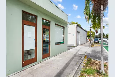 520 NE 13th Street, Fort Lauderdale, FL 33304 - Photo 1