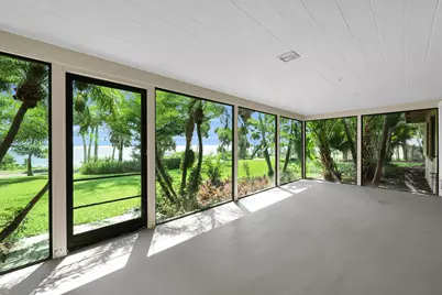 8609 S Indian River Drive, Fort Pierce, FL 34982 - Photo 11