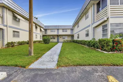 114 Brittany C, Delray Beach, FL 33446 - Photo 19
